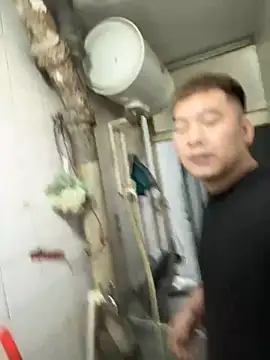 zxb757369 online show from 02-03-25, 10:00