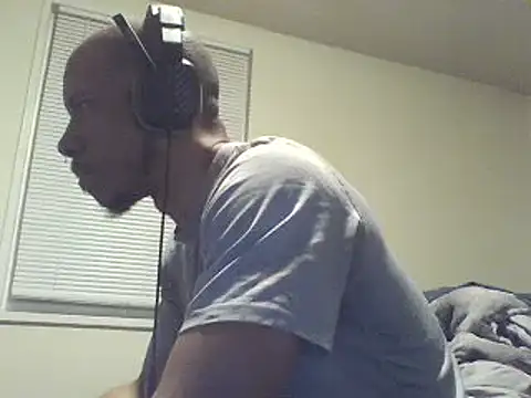 MrDaddyBbSnake online show from 03-07-25, 02:57