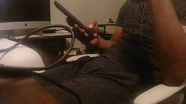 MrDaddyBbSnake online show from 03-11-26, 01:00