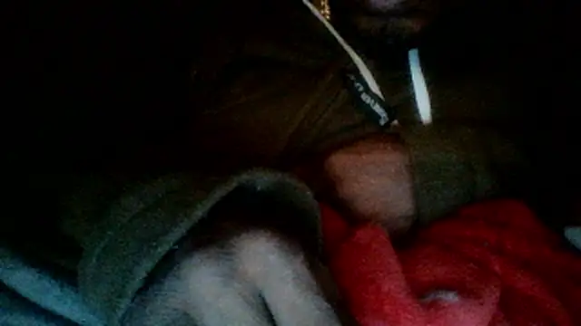 Snapshot of Nice_n_hairy580 chatting on 12-16-25, 01:21 Nice n hairy580 online show from 12-16-25, 01:21