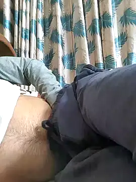 TOPMOON001 online show from 02-05-26, 06:45