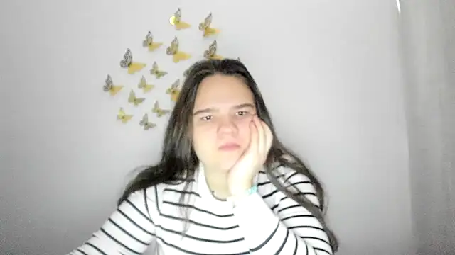 AdeleCruz online show from 02-05-25, 01:22