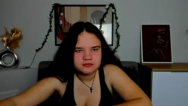 AdeleCruz online show from 02-14-25, 01:29