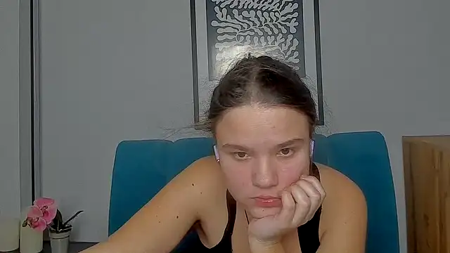 AdeleCruz online show from 02-16-26, 01:18