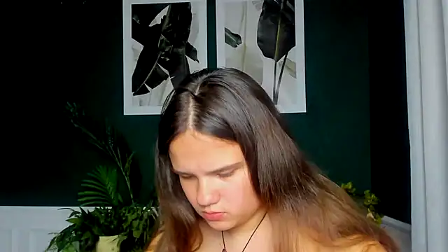 Snapshot of AdeleCruz chatting on 05-08-26, 12:10 AdeleCruz online show from 05-08-26, 12:10