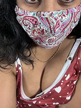 ArathyNambyarMallu online show from 11-17-25, 04:24