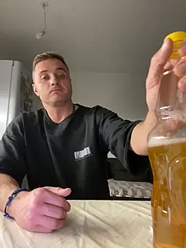 viamen online show from 10-11-25, 03:43