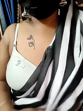 Lolitatamil online show from 02-24-26, 06:06