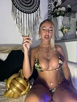 CheekyChels online show from 02-24-25, 07:52