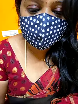 Snapshot of kanikasree chatting on 01-24-25, 10:51 kanikasree online show from 01-24-25, 10:51