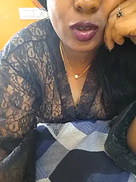 Snapshot of kanikasree chatting on 03-10-25, 05:11 kanikasree online show from 03-10-25, 05:11