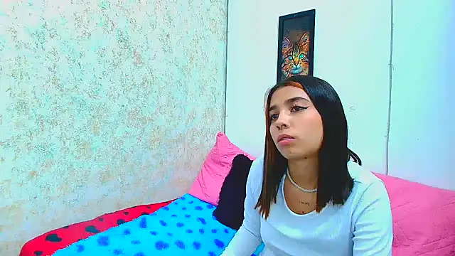 Rousse violett online show from 03-10-25, 11:16