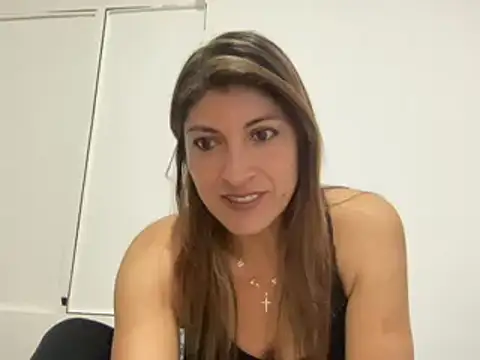 LunaBeya online show from 02-24-25, 09:09