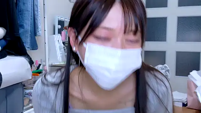 Snapshot of riken_jp chatting on 10-01-25, 03:40 riken jp online show from 10-01-25, 03:40