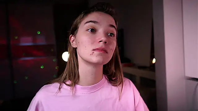 ileanacampbe online show from 10-27-25, 04:05