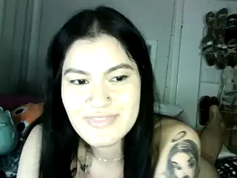 Snapshot of nikkikittyx3 chatting on 03-04-25, 08:57 nikkikittyx3 online show from 03-04-25, 08:57