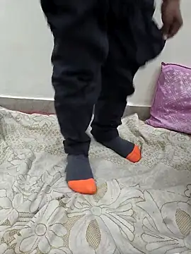 13lusty online show from 03-10-25, 08:37