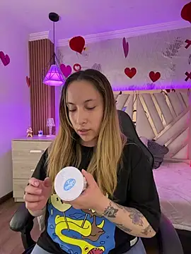 NyxAndria 1 online show from 02-25-26, 01:15