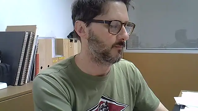 Cellino4 online show from 01-21-25, 05:20