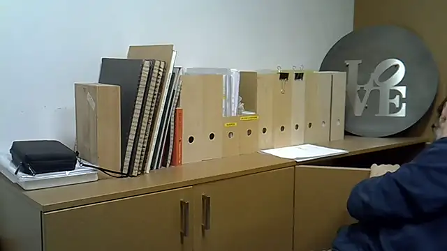 Cellino4 online show from 02-12-25, 05:16