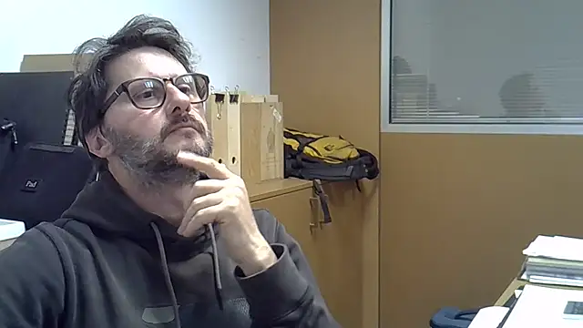 Cellino4 online show from 03-03-25, 05:07