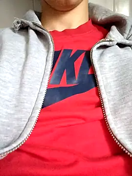 Snapshot of StirringOomph chatting on 12-04-25, 11:19 StirringOomph online show from 12-04-25, 11:19