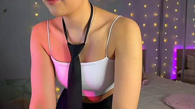 Snapshot of Mercedes_Robinson chatting on 01-27-25, 04:30 Mercedes Robinson online show from 01-27-25, 04:30