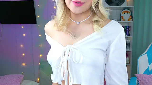 Snapshot of Mercedes_Robinson chatting on 12-05-25, 04:21 Mercedes Robinson online show from 12-05-25, 04:21