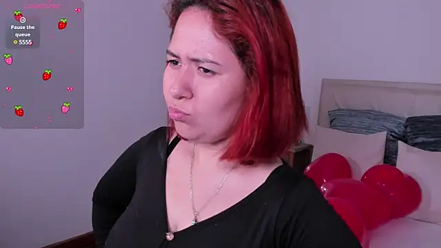 zoes milee online show from 02-14-25, 11:21