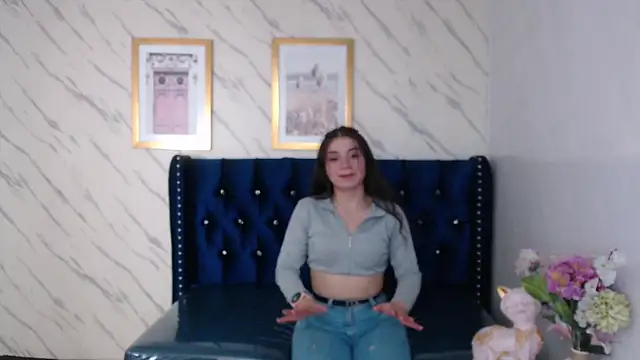 Snapshot of Sarita_v_ chatting on 03-12-25, 06:44 Sarita v online show from 03-12-25, 06:44