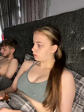 VioletxBlue online show from 09-10-25, 10:37