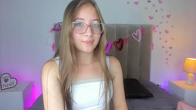 Dahlia Rousse online show from 03-14-25, 10:05