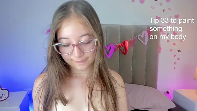 Dahlia Rousse online show from 03-20-25, 12:08