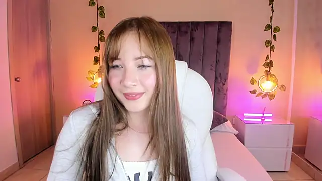 Dahlia Rousse online show from 09-12-25, 06:46