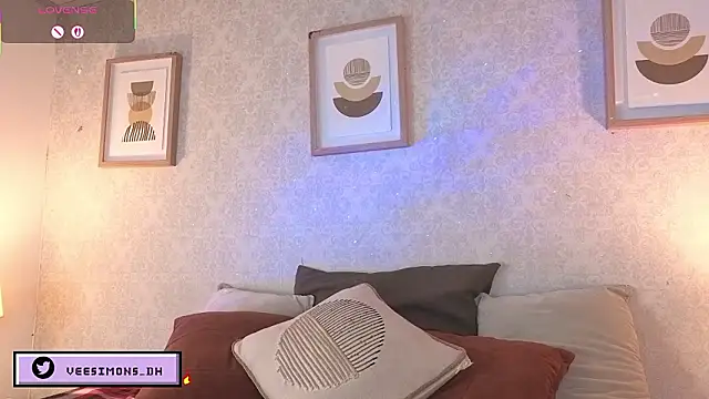 Snapshot of Veronica_simons chatting on 01-15-26, 09:29 Veronica simons online show from 01-15-26, 09:29