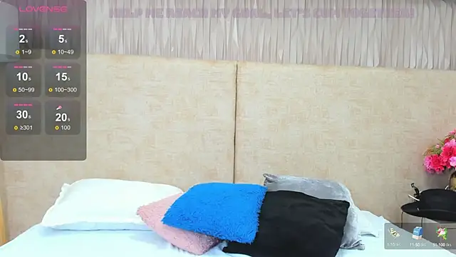 taylorsmiiith  online show from 02-01-25, 07:13