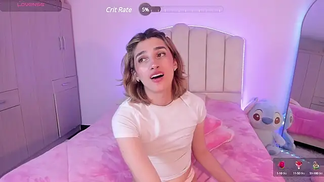 Snapshot of Queensara_ chatting on 01-30-25, 07:18 Queensara  online show from 01-30-25, 07:18