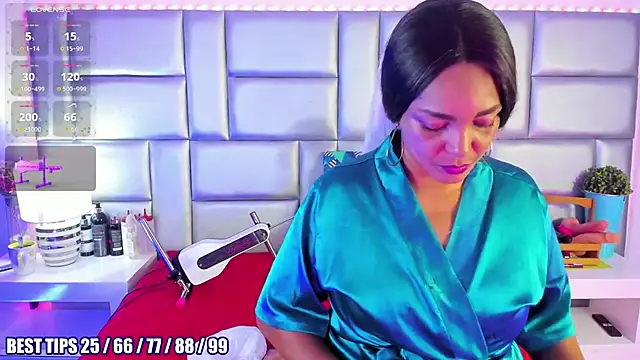 LovelyNickii online show from 02-27-26, 12:38