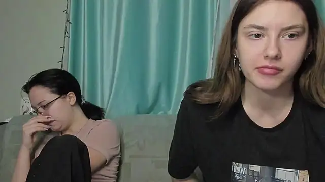 Snapshot of honey_love_honeyy chatting on 01-13-25, 07:53 honey love honeyy online show from 01-13-25, 07:53