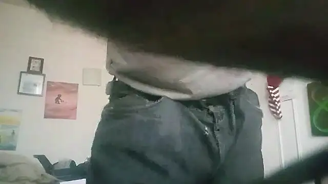 Snapshot of BaByArM81 chatting on 04-10-26, 08:02 BaByArM81 online show from 04-10-26, 08:02