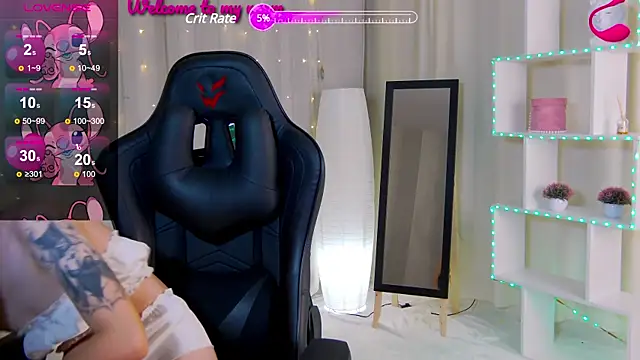 Snapshot of Amelia_skyy chatting on 01-20-25, 08:19 Amelia skyy online show from 01-20-25, 08:19