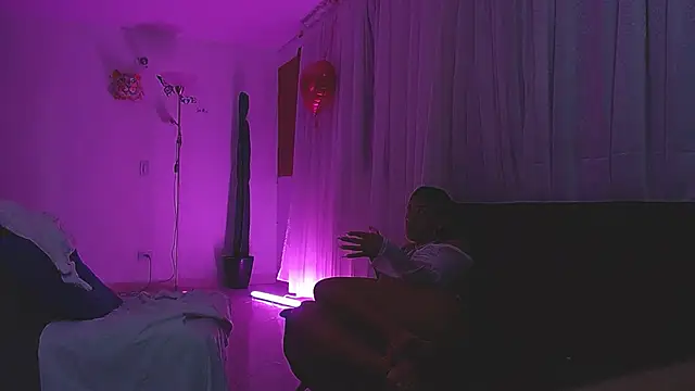 Katalina Rosee online show from 03-19-25, 01:10