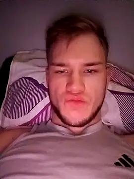 Remi 03 online show from 12-14-25, 05:35