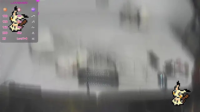 Snapshot of Lovelyamyy chatting on 01-25-25, 05:18 Lovelyamyy online show from 01-25-25, 05:18