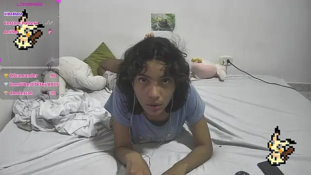 Snapshot of Lovelyamyy chatting on 01-30-25, 02:27 Lovelyamyy online show from 01-30-25, 02:27