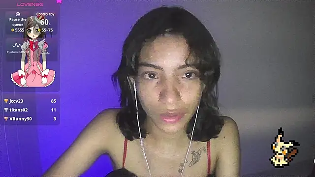 Snapshot of Lovelyamyy chatting on 02-12-25, 11:29 Lovelyamyy online show from 02-12-25, 11:29