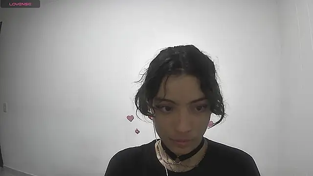 Snapshot of Lovelyamyy chatting on 02-16-25, 03:26 Lovelyamyy online show from 02-16-25, 03:26