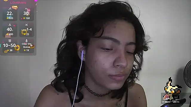 Snapshot of Lovelyamyy chatting on 03-16-25, 03:17 Lovelyamyy online show from 03-16-25, 03:17