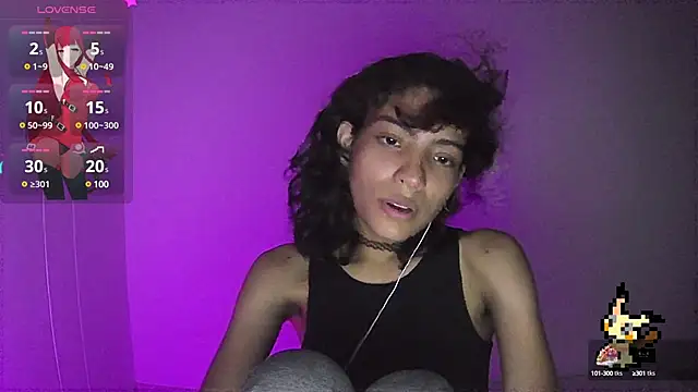 Snapshot of Lovelyamyy chatting on 03-21-25, 12:18 Lovelyamyy online show from 03-21-25, 12:18