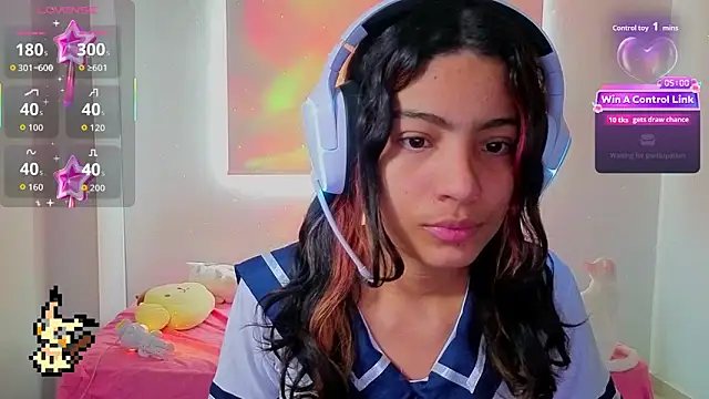 Lovelyamyy online show from 12-18-25, 09:32